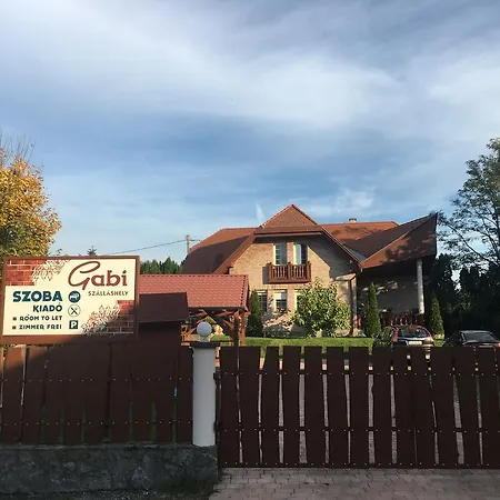 Guest house Gabi Maganszallashely